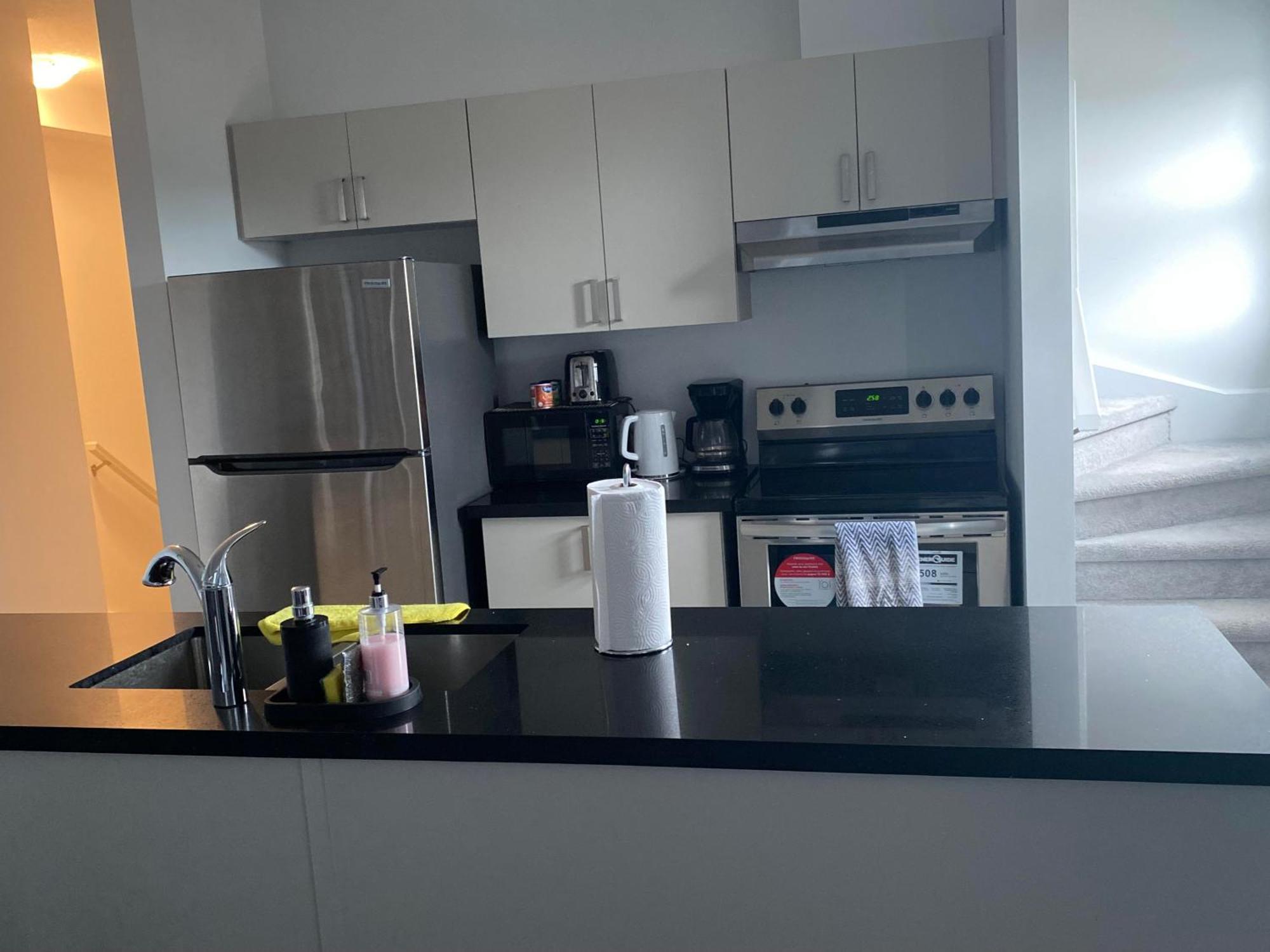 Apartment Luxury Bright And Modern Niagara Falls