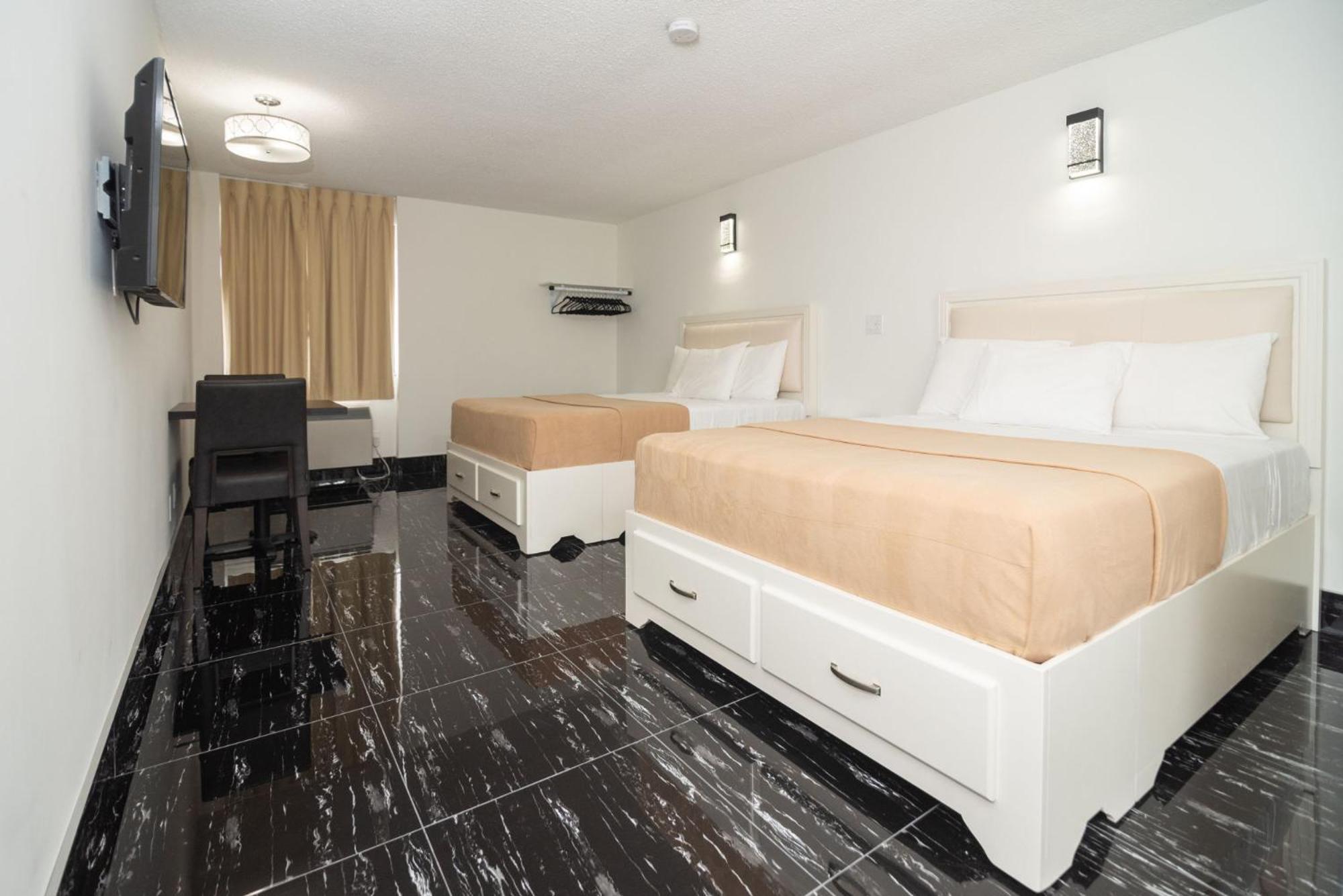 Diplomat 3* Niagara Falls