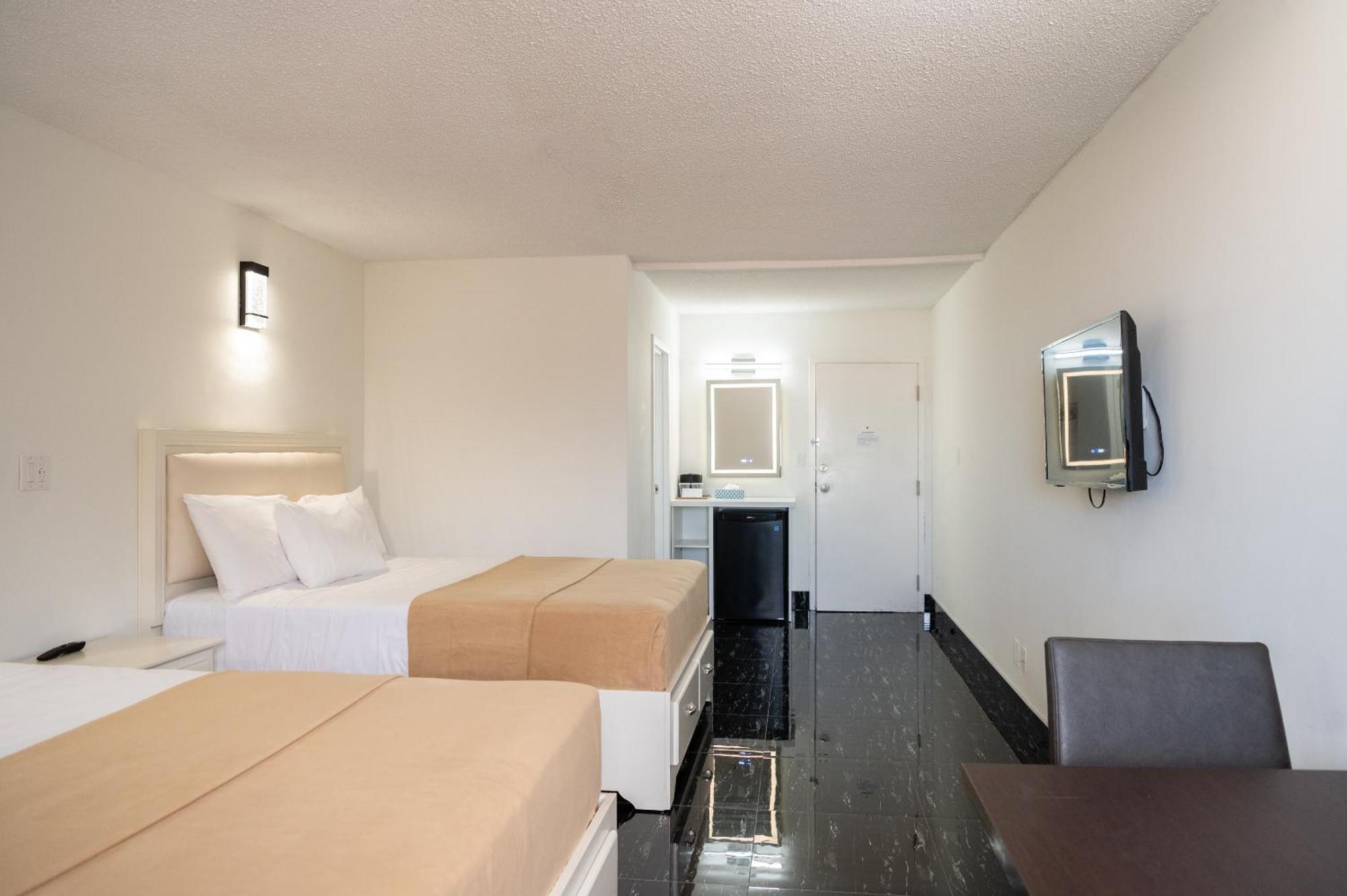 Hotel Diplomat