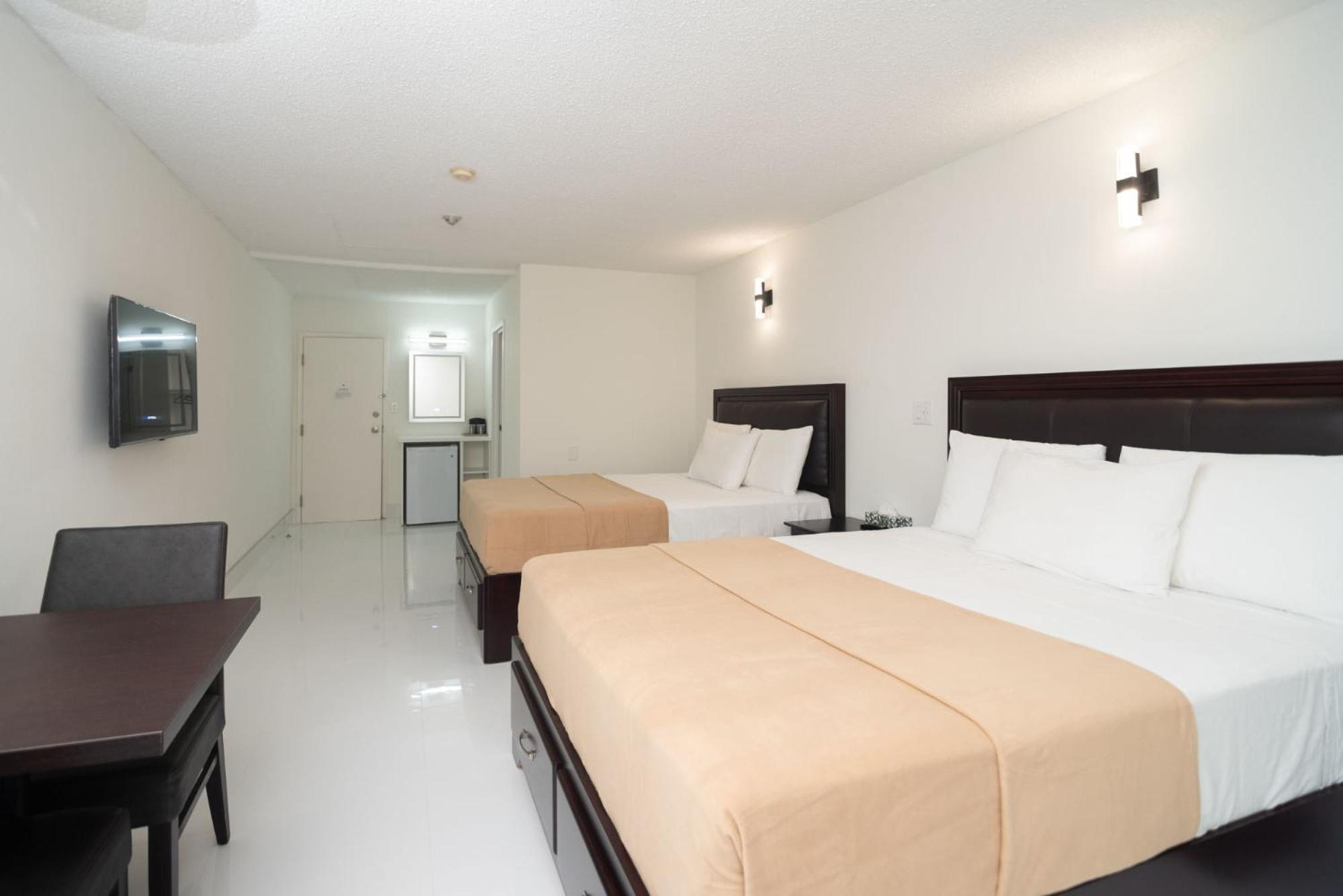 Hotel Diplomat