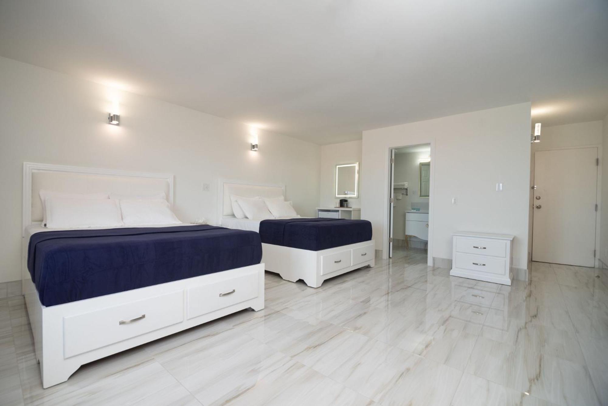 Hotel Diplomat 3*