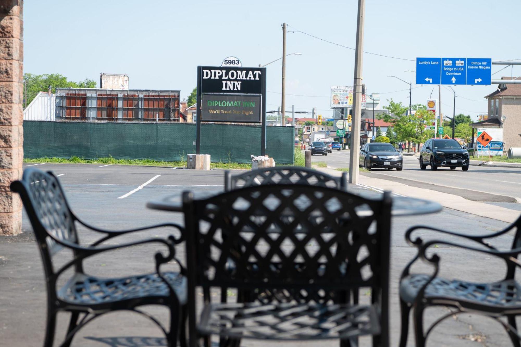 Diplomat Hotel