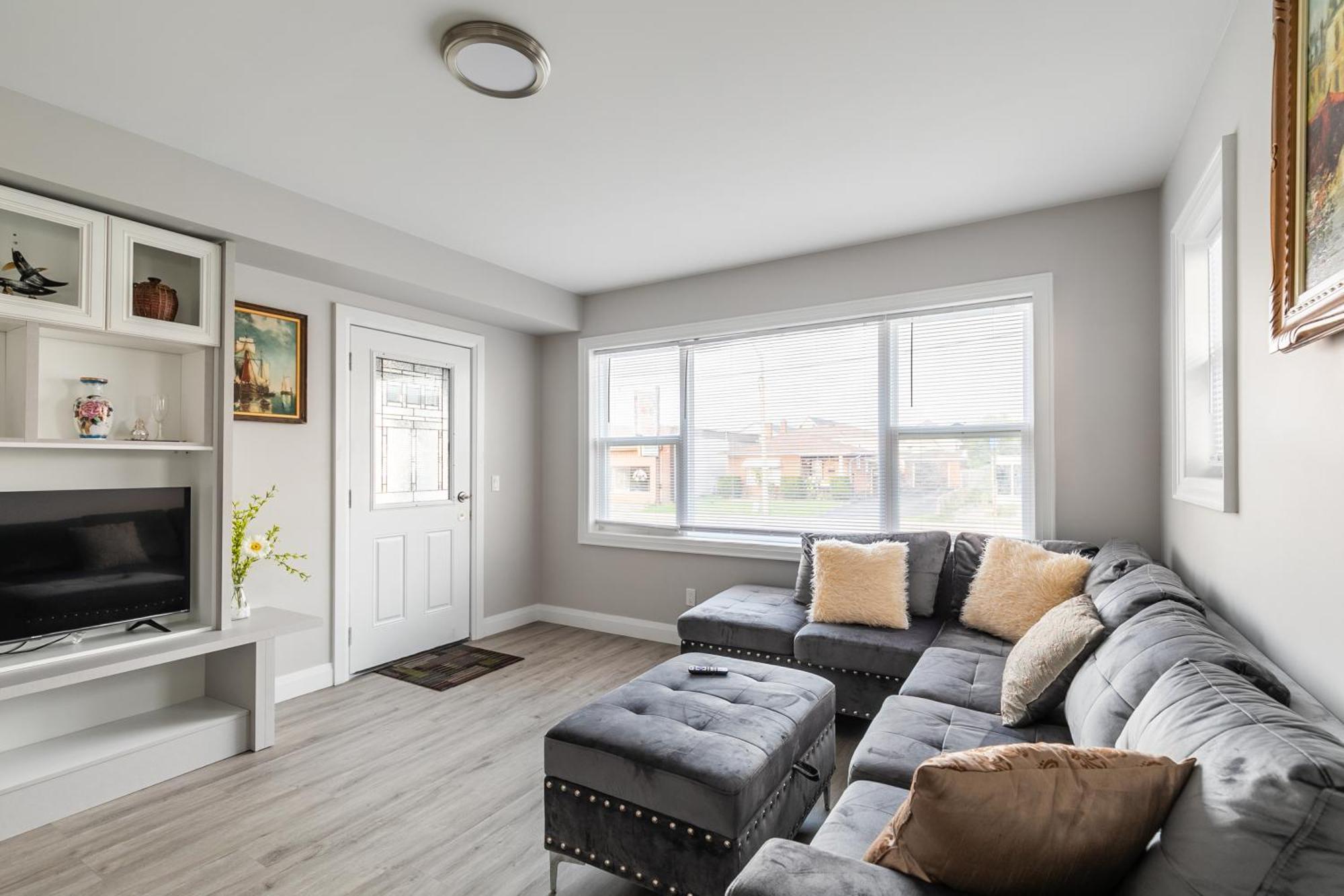Villa Beautiful Renovated 3 Mins Drive To Fall