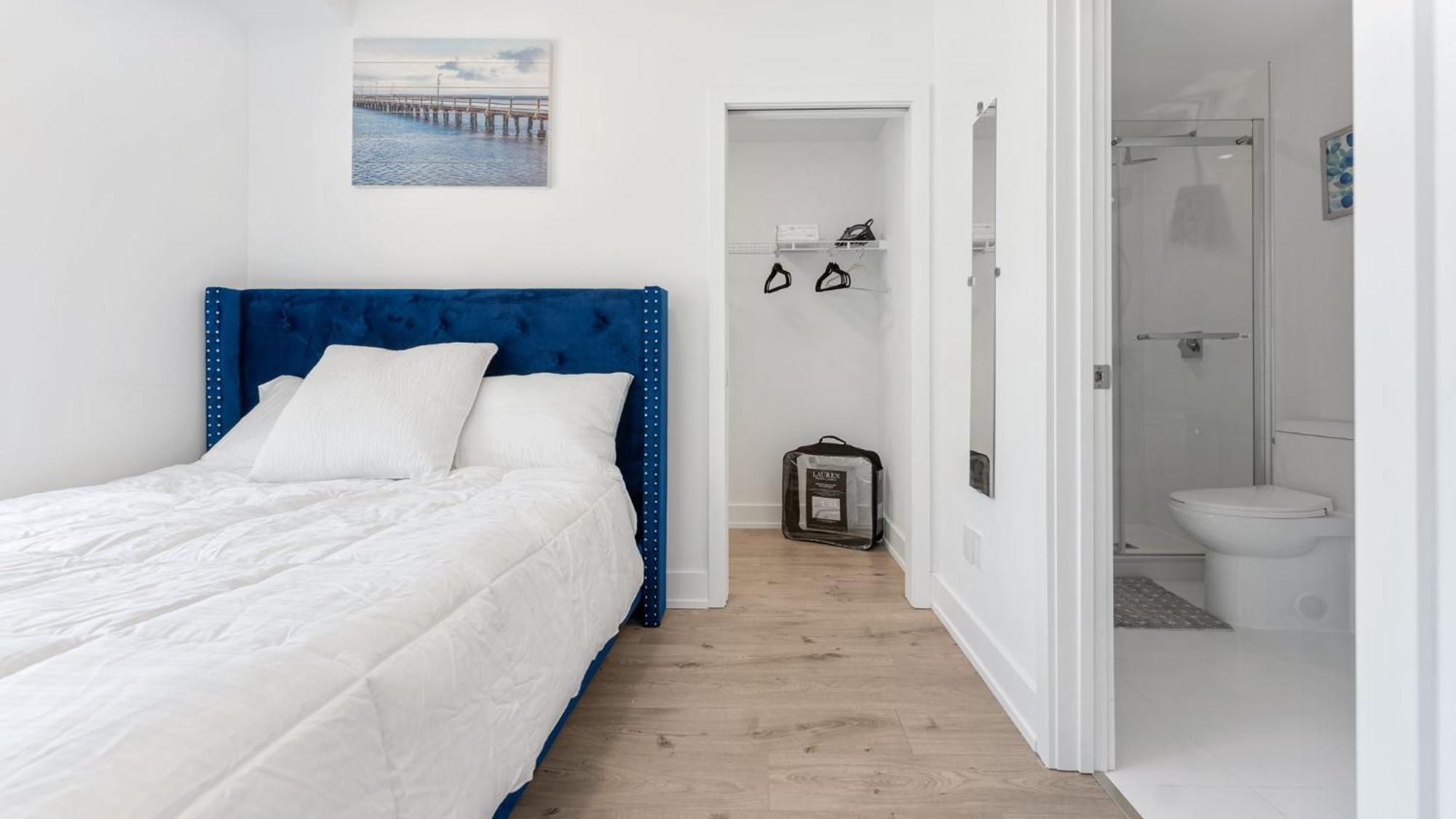 Entire Luxury 4mins To Falls Apartment *