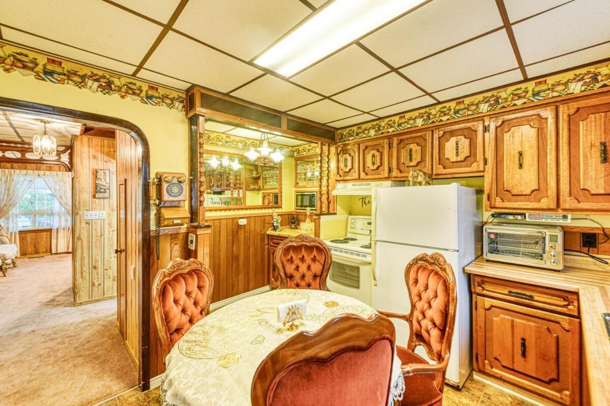 L'anciennce Indigo-vintage Stay,hot Tub,5min Falls Holiday home Niagara Falls