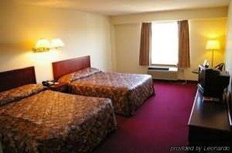 Hotel Peninsula 3*