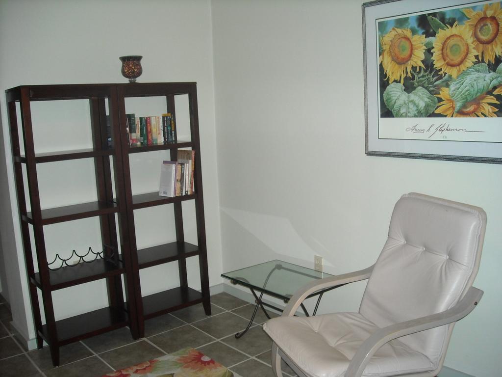 Bed & Breakfast Chalet On The Lake 4*