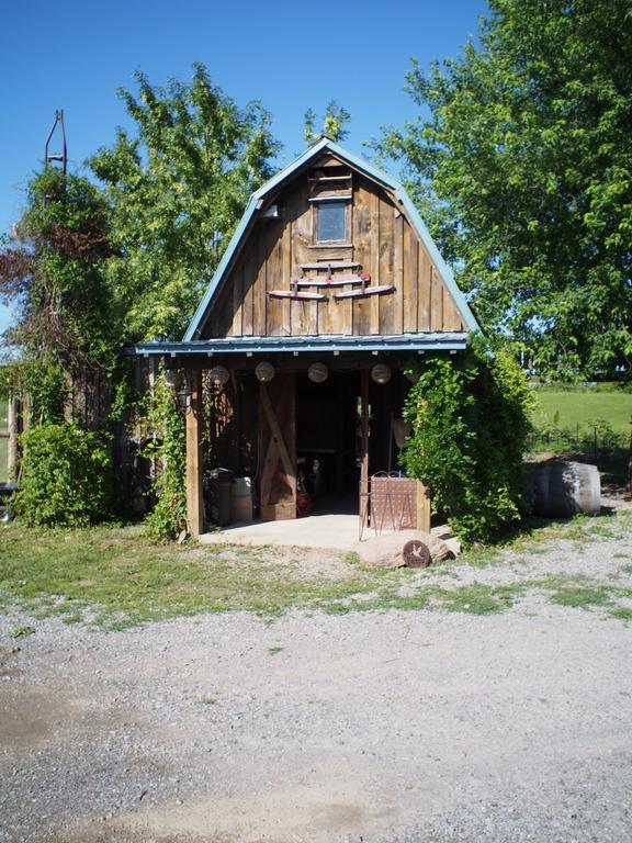 Chalet On The Lake Niagara Falls