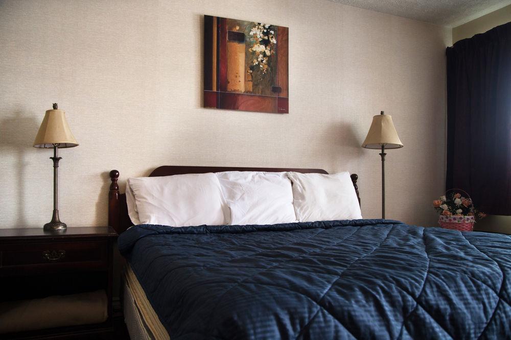 Rockwell Motel 2*
