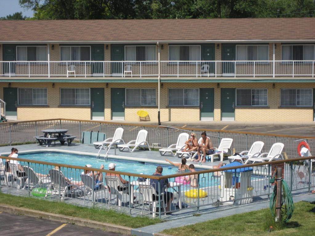 Motel Rockwell