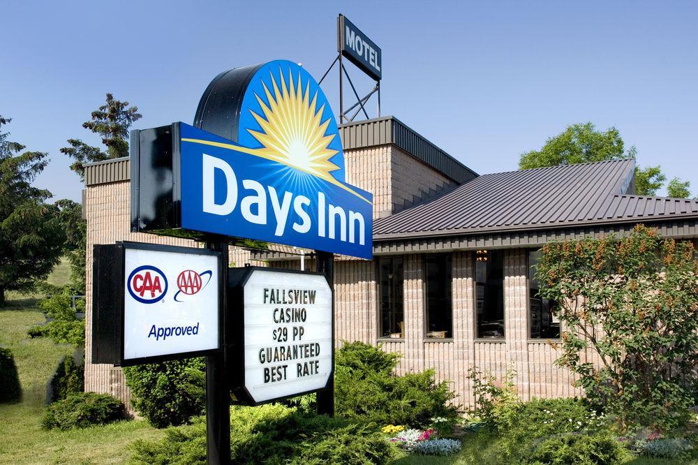 Days By Wyndham Fallsview Hotel 3*