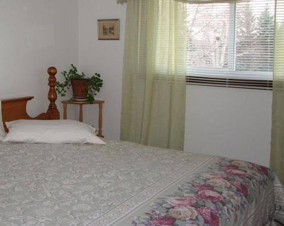A Pillow And Toast Bed & Breakfast