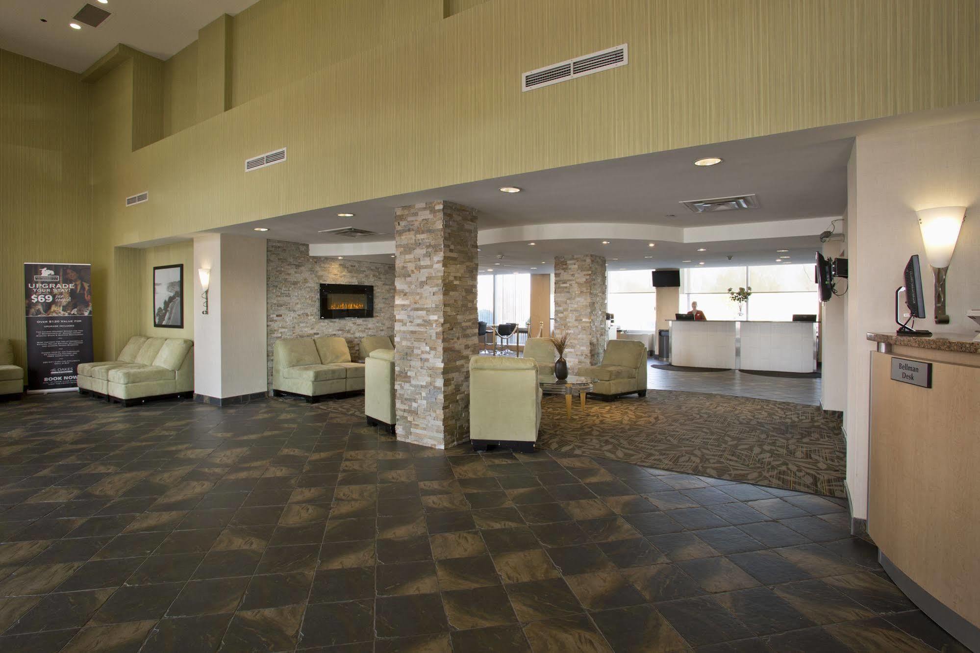 Hotel The Oakes Overlooking The Falls 4*