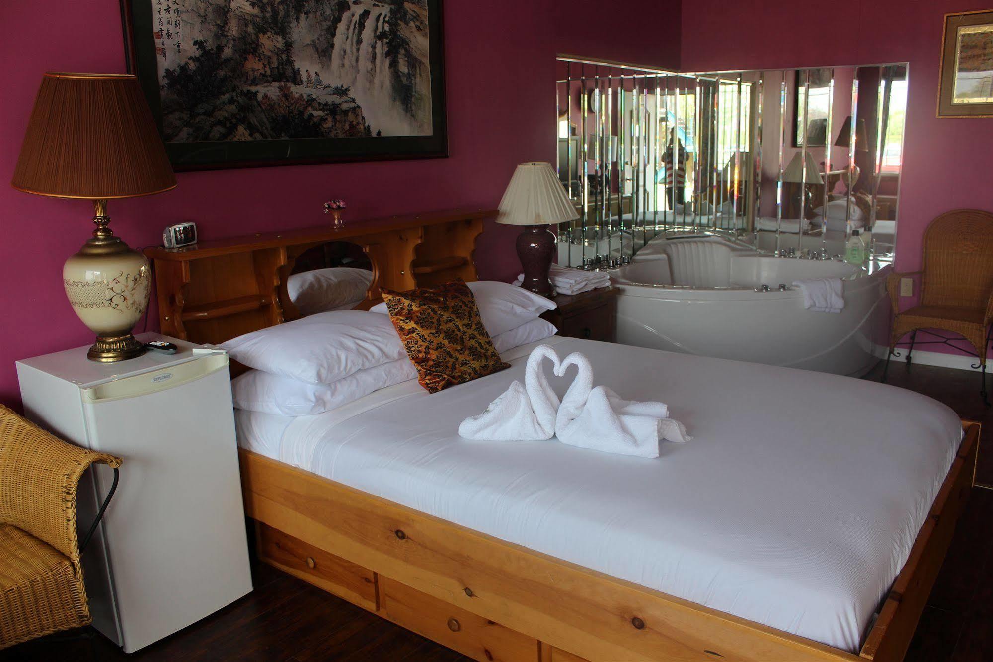 Ritz Motel *