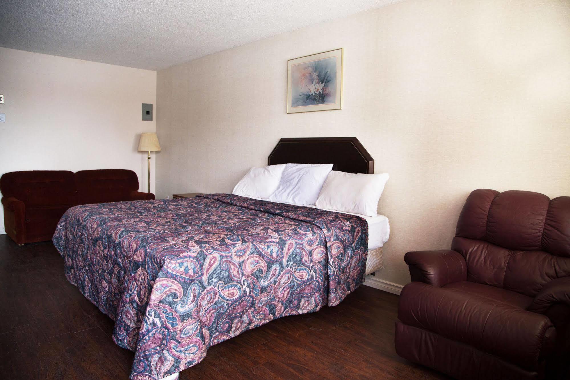 Rockwell Motel