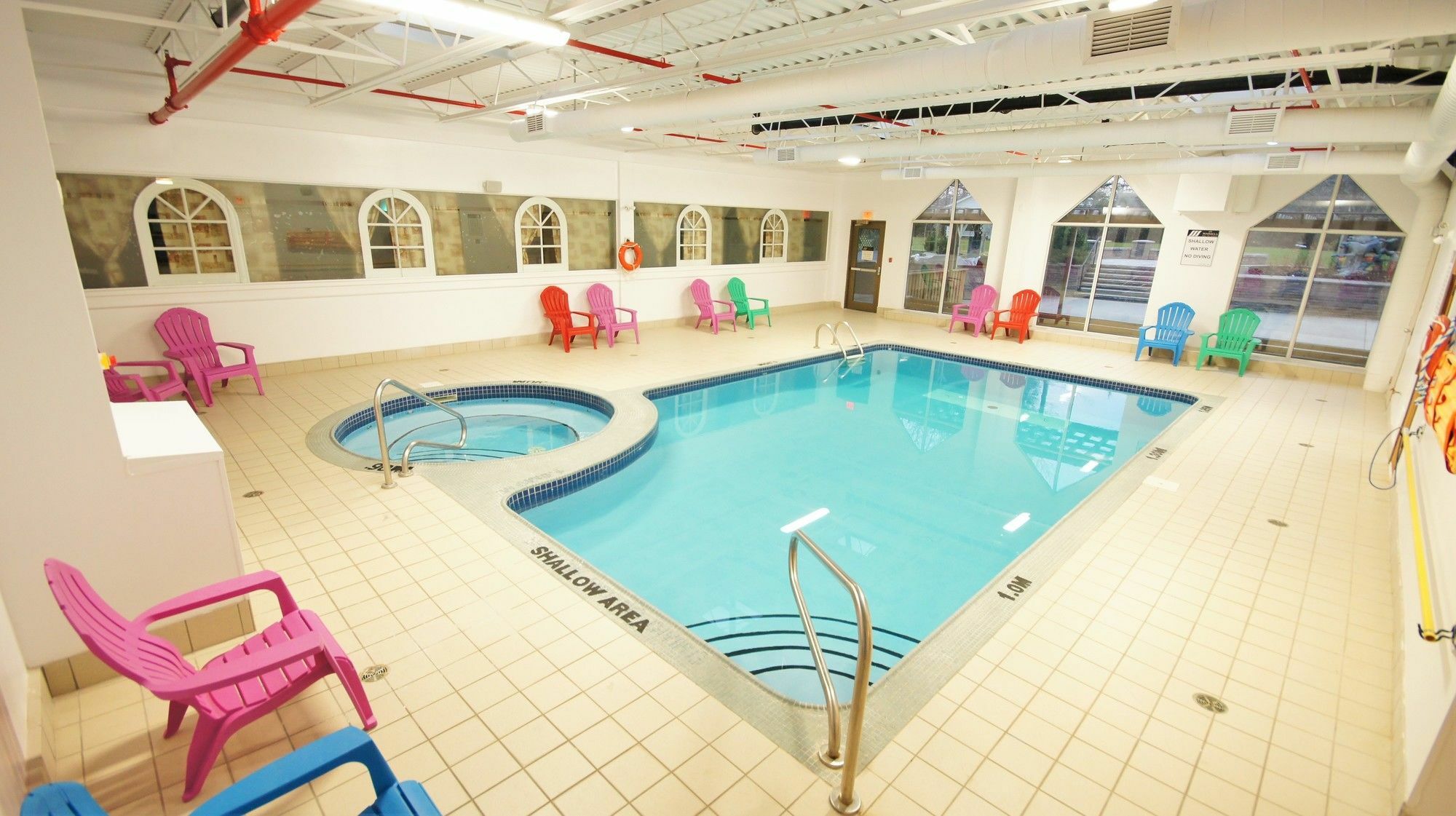 Peninsula Hotel 3*