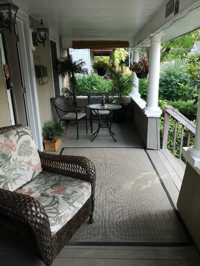 Apartment Your Oasis In Canada Niagara Falls