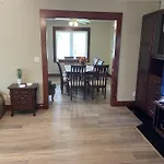 Peaceful Residence On Palmer Ave - Close To The Falls & Complimentary Breakfast Delivered Daily To The Rental