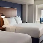 Wyndham Grand Fallsview Hotel