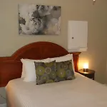 Niagara Riverview Inn