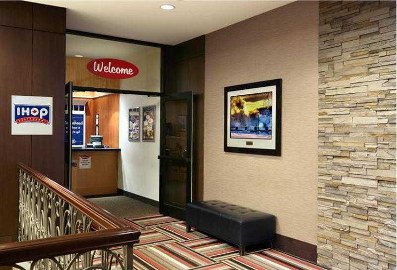 Wyndham Grand Fallsview Niagara Falls