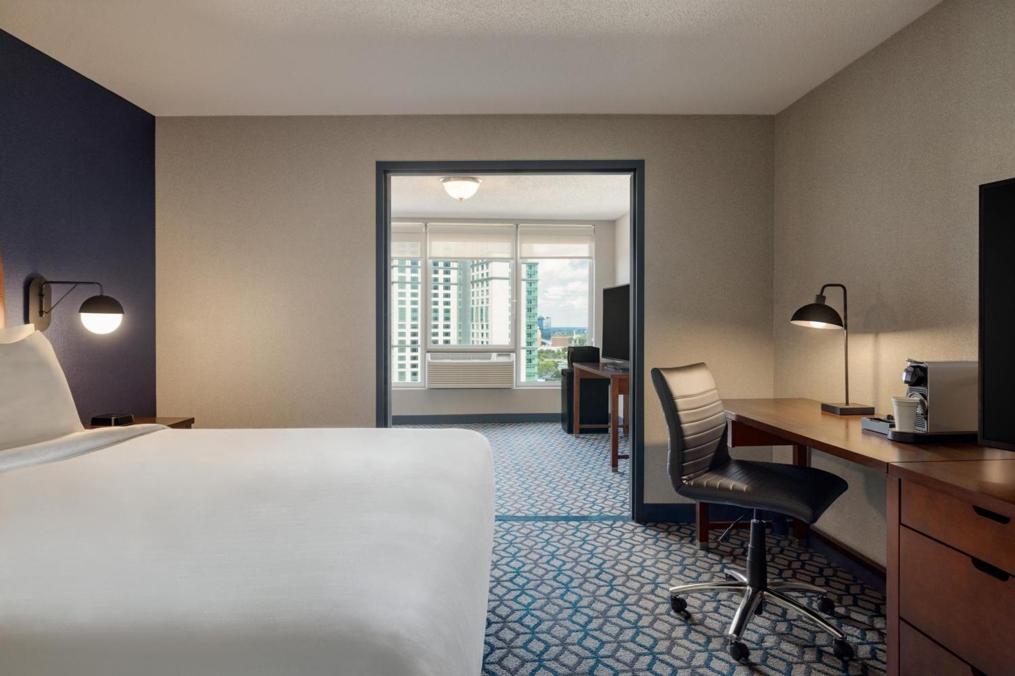 Wyndham Grand Fallsview Niagara Falls