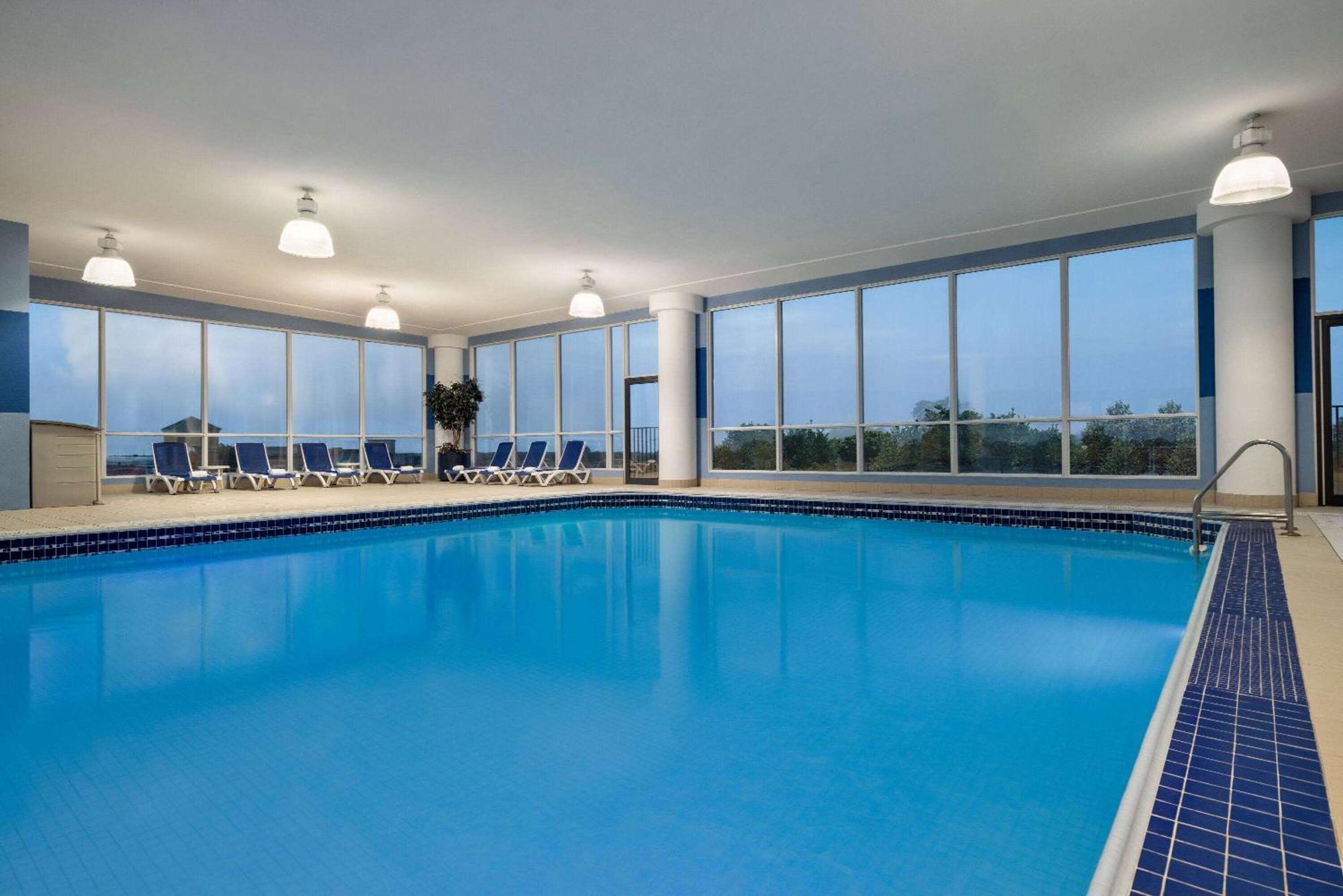 Hotel Wyndham Grand Fallsview