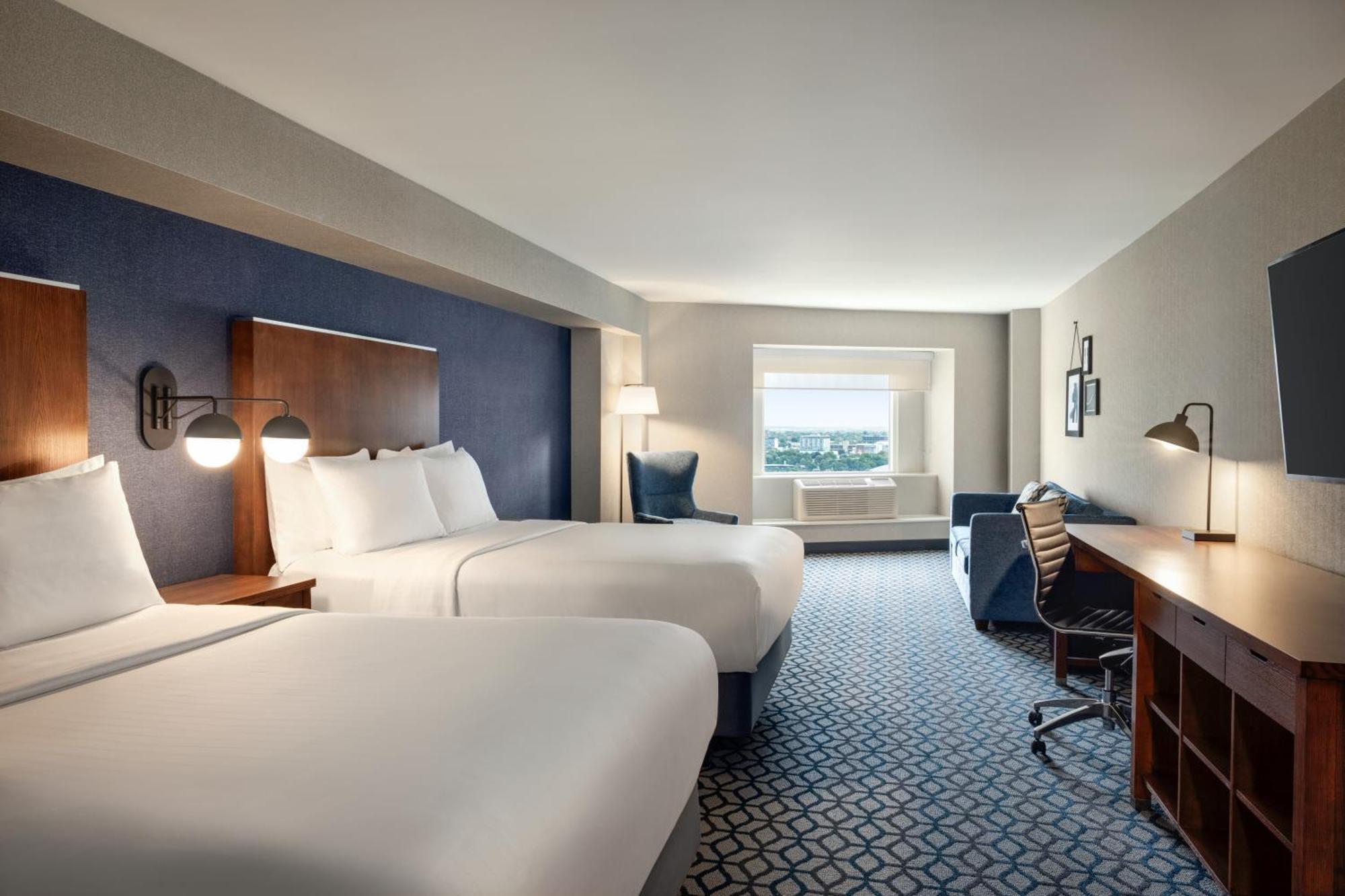 Hotel Wyndham Grand Fallsview Niagara Falls