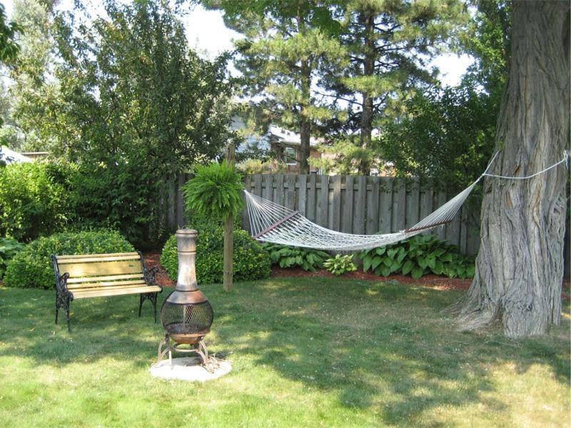 Bed & Breakfast A Pillow And Toast Niagara Falls