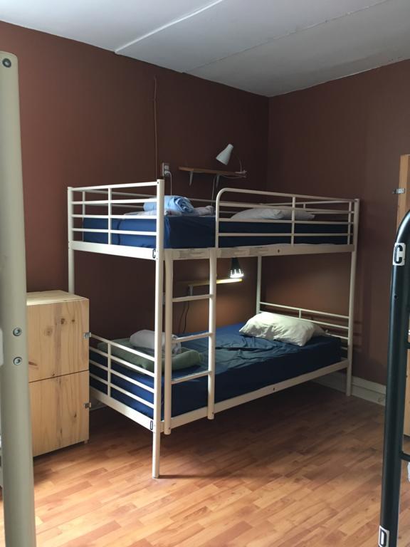 Hostelling International * Niagara Falls