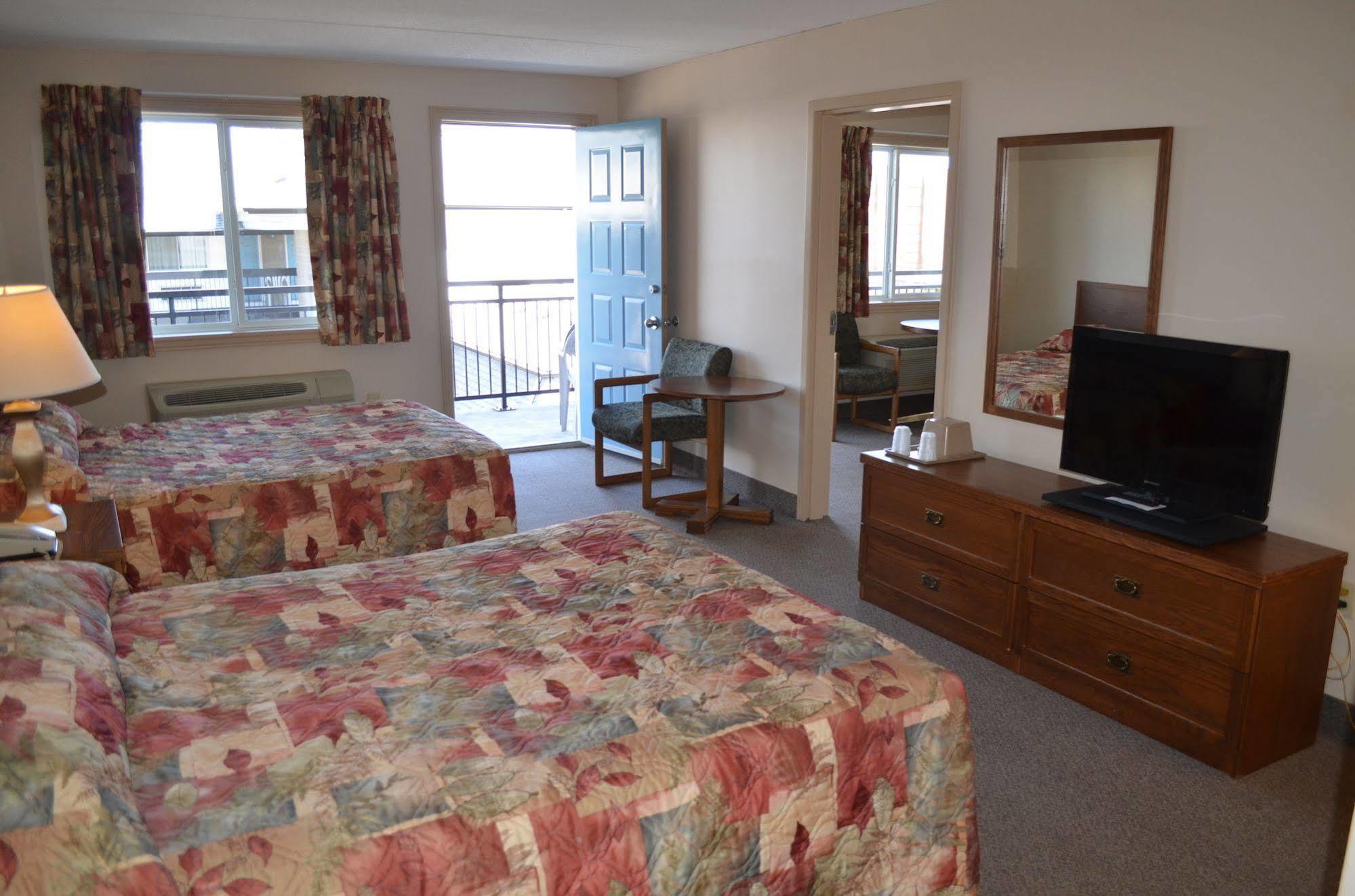 Hotel Super 8 By Wyndham By The Falls Niagara Falls