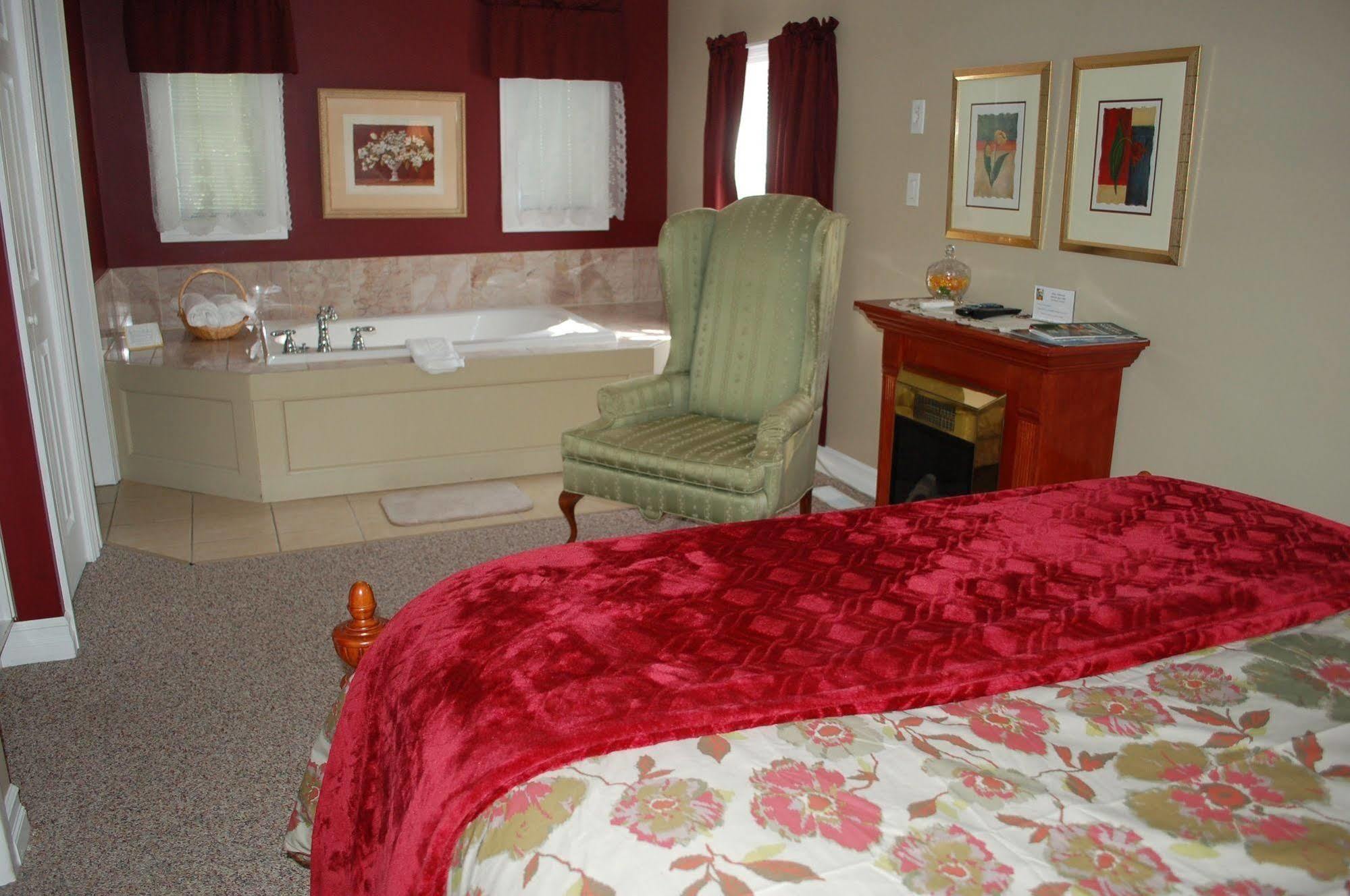 Accommodations Niagara Bed & Breakfast Niagara Falls