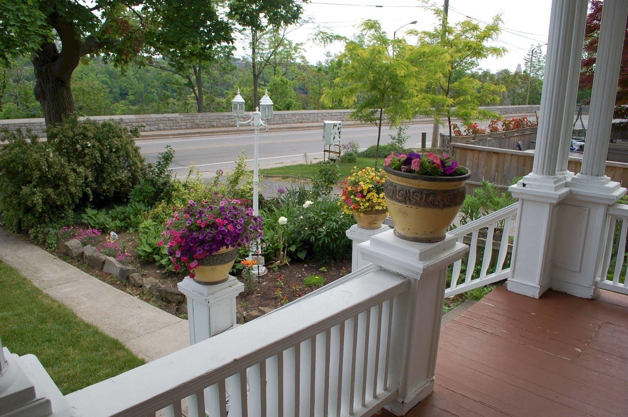 Apartment Accommodations Niagara Bed & Breakfast