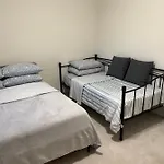 4 Bedrooms New House Sleep 12 Fury Friends Welcome