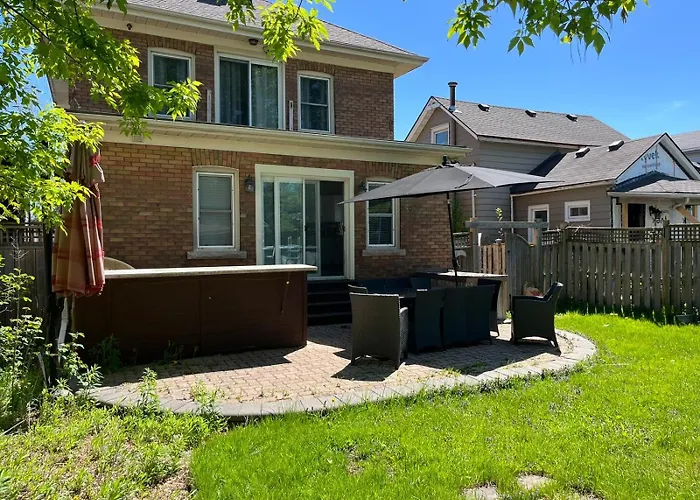 Beautiful Renovated Oasis