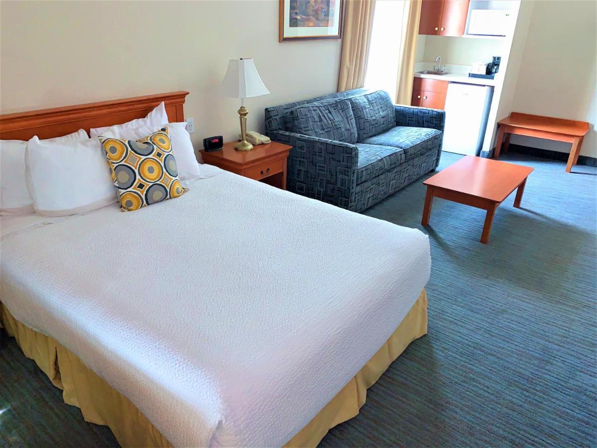 Hotel Days By Wyndham Centre St. By The Falls
