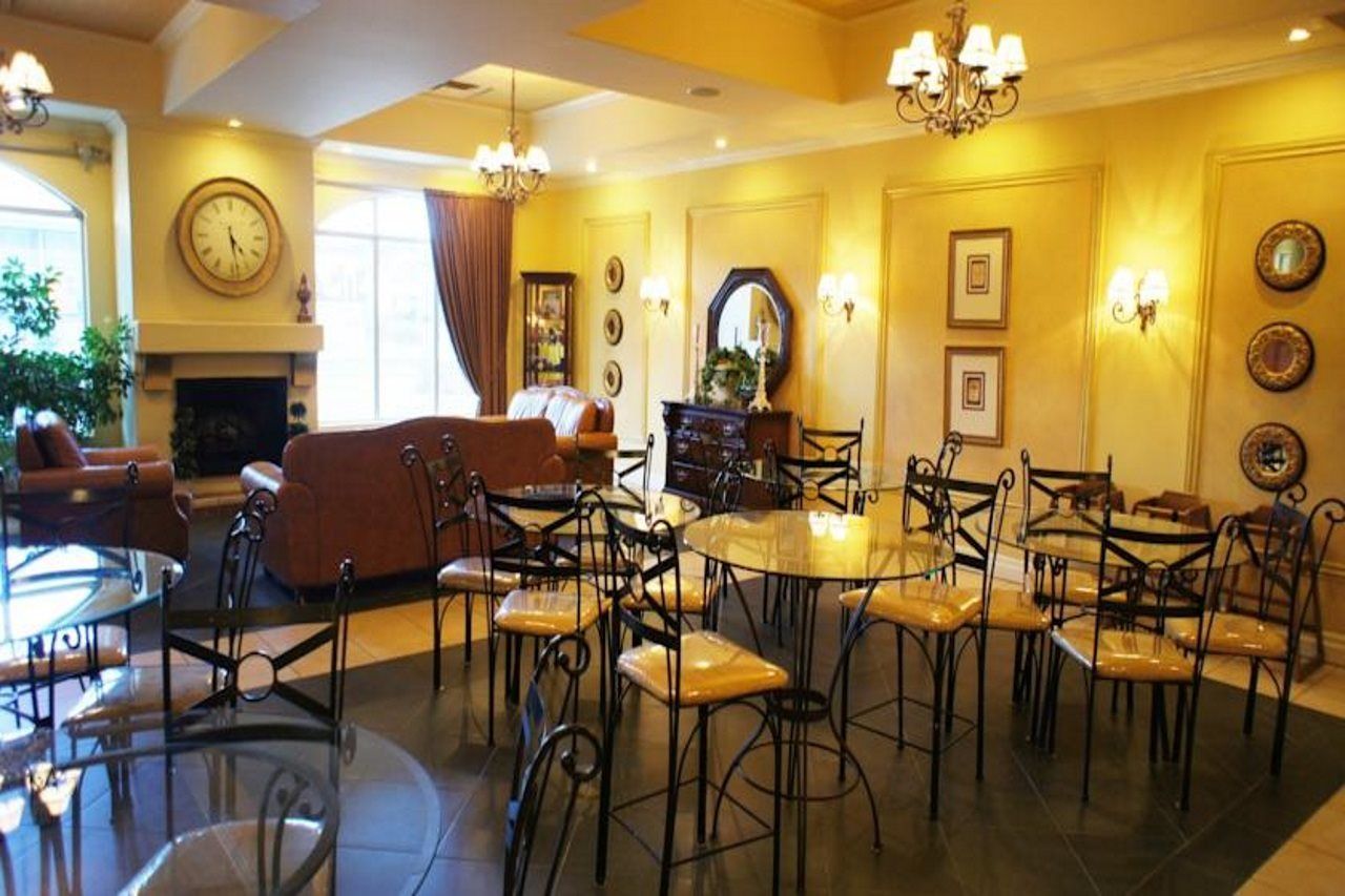 Days By Wyndham Centre St. By The Falls 3* Niagara Falls